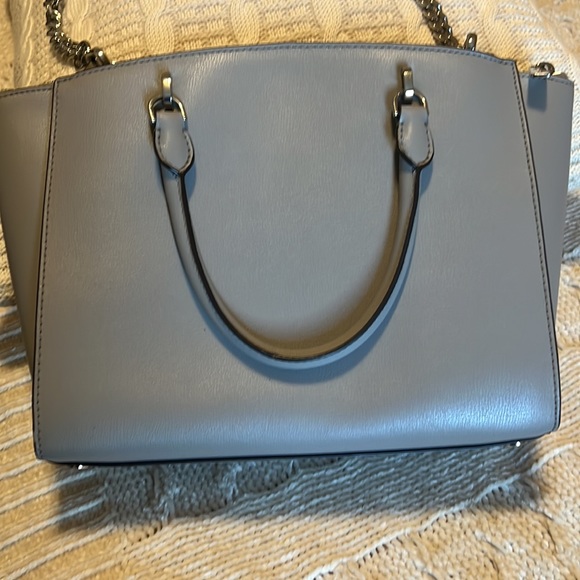 Michael Kors Gray Satchal handbag.  Excellent like new condition! - Picture 2 of 8